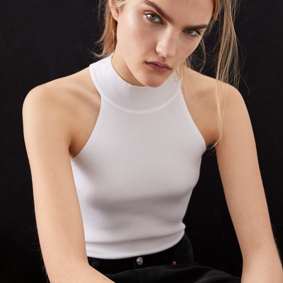 Zara Tops - Zara ribbed knit halterneck sleeveless top M